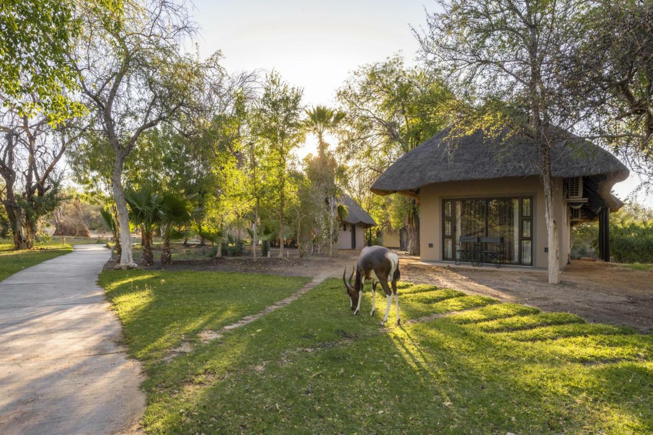 Villa Mokuti Etosha Namutoni Esterno foto