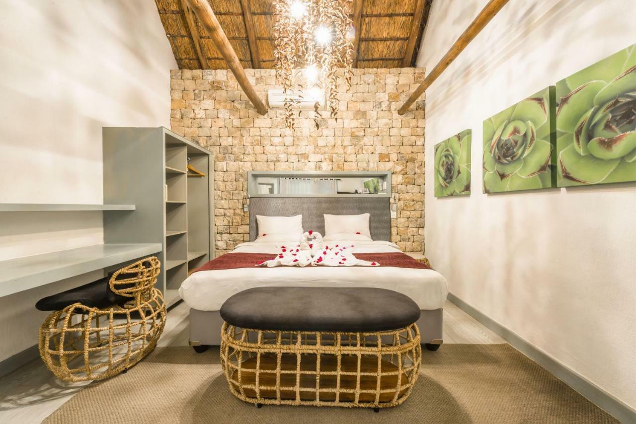 Villa Mokuti Etosha Namutoni Esterno foto